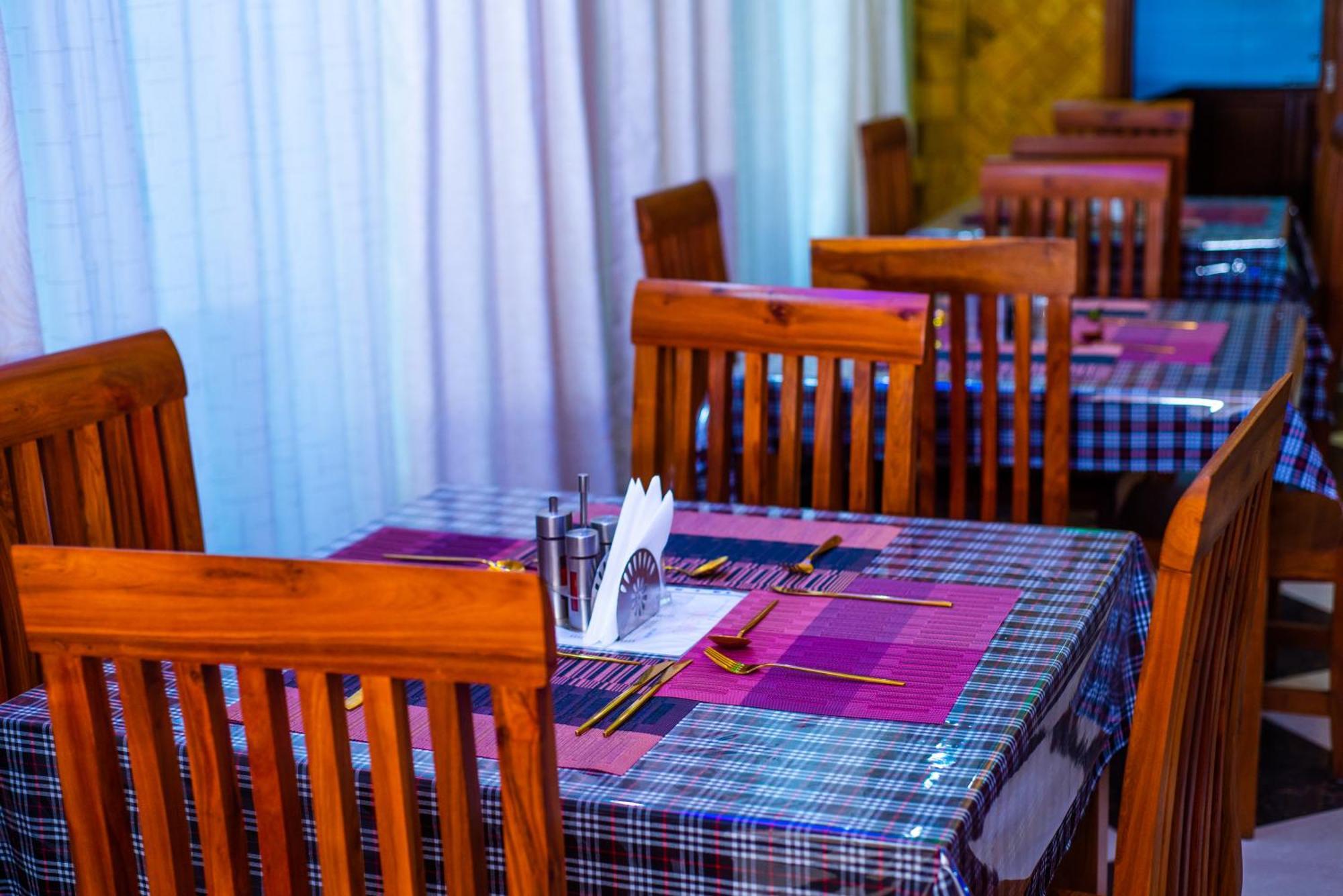 Aves Executive Hotel Arusha Exterior photo